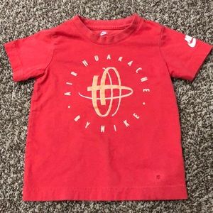 Nike T-shirt